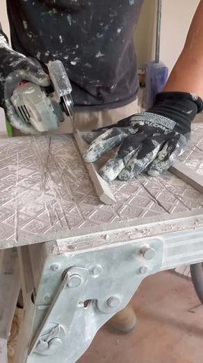 Custom made niche shelves 🤙 #tile #tiler #custom