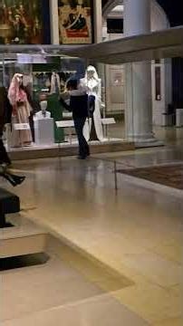 Patterns of History: The Jameel Gallery of Islamic Art at the V&A