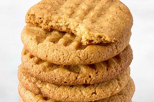 Chewy 3-Ingredient Peanut Butter Cookies