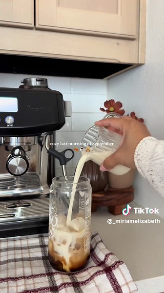 Cozy Fall Morning Routine Ideas for September