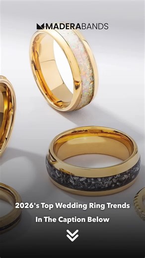 2026 wedding band trends = anything but basic 🔥 Bold. Unique. Character-driven. From Damascus steel to meteorite to carbon fiber — this year's all about artisanal craftsmanship & alternative materials. The trending lineup: 🏎️ The Racer — Carbon fiber (mixed materials) ⚔️ The Bruce — Industrial & sculptural 🔥 Damascus Steel — Hand-forged textures 🌌 Romeo Meteorite — Real space rock 💎 Romeo 2.0 — Textured luxury ✨ Romeo Gold — Warm tones & substantial design Why they're dominating 2026: ✅ Alt