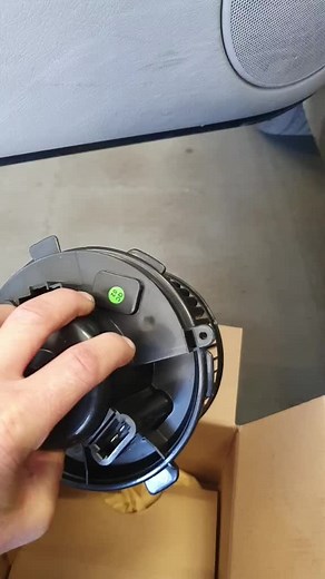 Remplacement du pulseur d'air pour Citroën Xsara Picasso