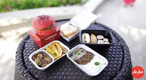 95K views · 942 reactions | For the launch of our new Santan Menu, we asked food bloggers and media to try out some food to test if they can distinguish the quality of an airline food versus restaurant food. Watch the video to see how well they did in this fun food challenge! #AirAsiaSantan | Fly AirAsia | Facebook