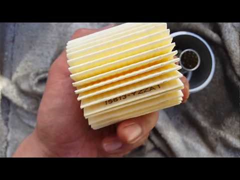 2014 Toyota Sienna oil change.