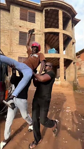 Akapande nasomye bubi alien skin