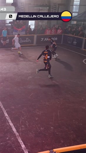 Serbian Pele Mesmerizes with Rabona Skills