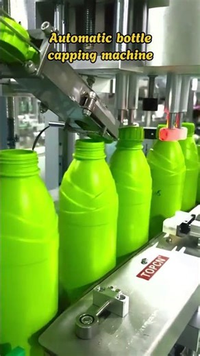 Automatic bottle capping machine