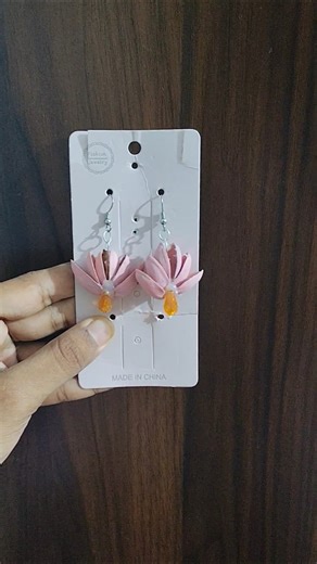 pistha shell earrings 😱💅