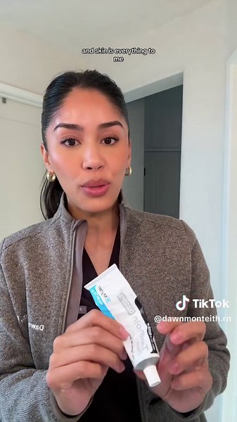 Theyre not sexy, but they make me feel sexy okayyyyy 🫢 inspired by my girl @jenny park 🫶🏽 #unsexyproducts @NIVEA @LaRochePosayUS @AquaphorUS @downy