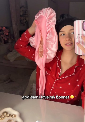 Stylish Bonnet Looks for Every Trendsetter