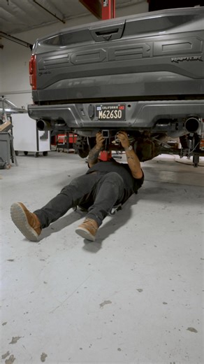 Missed appointments cost more than time. They cost money. Shopmonkey’s automated appointment reminders help shops cut no shows, keep bays full, and stay on schedule without extra phone calls. Customers get timely reminders, your team stays focused, and the day runs smoother. Less chasing. Fewer no shows. More work getting done. | Shopmonkey