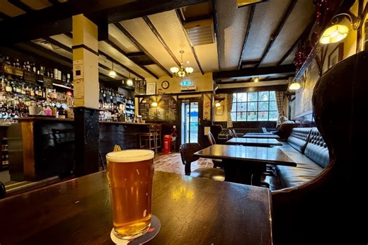 8 cool Glasgow pubs that best represent their area