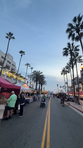 11-11-25 ~ Tuesday Night Street Fair on Main Street, Huntington Beach,,, great food, live music, and classic HB vibes under the SoCal sky. 🎶🌮🌴 Shop HB Sunsets Gallery here: https://johnminarphotography.darkroom.com/collections/surf-sunsets . . #HuntingtonBeach #MainStreetHB #StreetFair #HBTuesdayNight #SoCalVibes #LiveMusic #FoodieLife #HBCommunity #SurfCityUSA #CaliforniaNights #CoastalVibes #VisitHB #LocalEvents #BeachTownFun #HuntingtonBeachEvents | HB Sunsets