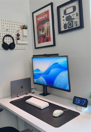 Set Up Your Perfect Home Office Workspace