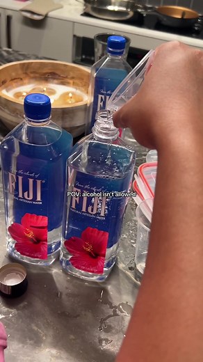 How to reseal a water bottle. You didn’t hear this from me 🤫 #nobodysgonnaknow #howwouldtheyknow #resealwaterbottle #sneakalcohol