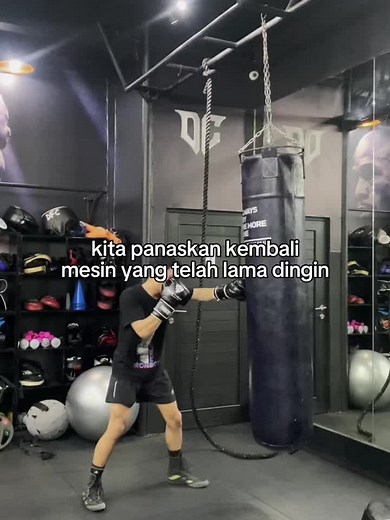 Robot Boxing Techniques: A Tutorial for Beginners