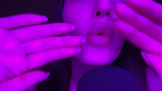 ASMR Kiss mouth sounds -no talking-