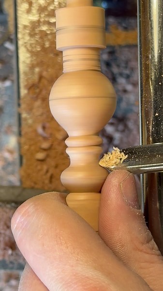 Follow me on Instagram and earn yourself a 10% discount code Check out my shop koestlersfinewands.etsy.com #backtohogwarts #magicwand #handmade #koestlersfinewands #wand #magic #hogwartslegacy #masterwandmaker #magic #wandmaker #darkarts #hufflepuff #wand #wandshop #olivanders #hufflepuffpride #harrypotter #magicworld #ravenclaw #gryffindor #slytherin #hogwarts #potterhead #cosplay