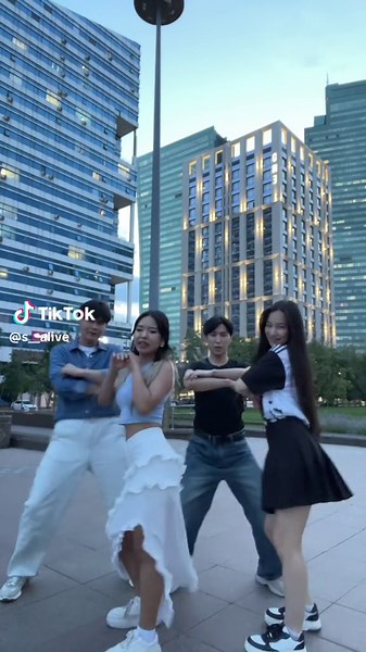 SA_team (@s__alive)’s videos with Alibi - Sevdaliza & Pabllo Vittar & Yseult