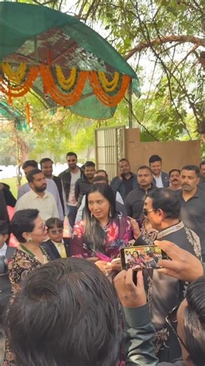 Tanya mittal family house fake bigg boss #biggboss #tanyamittal #paisa #trending #shorts #viralvideo