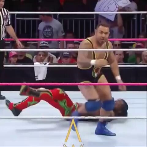 Santino Marella’s hilarious moment with Kofi Kingston 😭He honestly earned a Hall of Fame spot just for that 😂