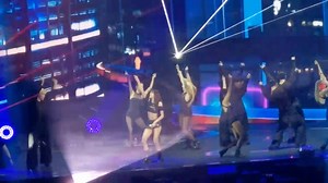 I CAME HERE TO DROP SOME MONEY 🎶 LISA’s “Money” live performance at her sold out fan-meet in Singapore: WATCH #lisa #money #lisafanmeetup_sg #blackpink | MNL Online News