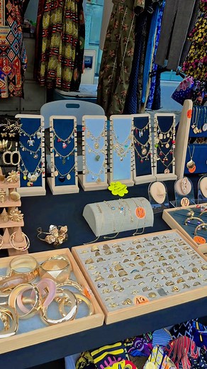 7.6K views · 40 reactions | Visualisation de notre Stand pendant la braderie de St pierre jusqu’au 16 novembre . On est devant magasin déco concept et izaac pas loin de la mairie St pierre @super fans | Creamichou | Facebook