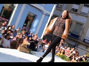 Desfile de moda juvenil en la Pasarela Ribeira de Moda 2017