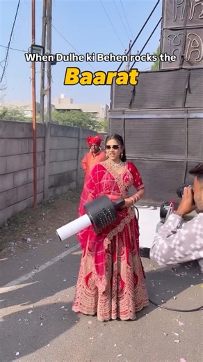 Vaishnavi Malkan | Content Creator on Instagram: "Dulhe Ki Behen😎😉♥️ [Wedding, Baarat, Dulhe ki behen, Gujarati wedding, Shaadi, Dance, Gujju, Choli, Traditional, Beautiful] #weddingvibes #happycouple #weddingmoments #cinematicreels #beautiful #gujarati #gujaratiwedding #dulhekibehen #bhaikishaadi #royalweddinglook #danceofjoy #classywedding #weddingfashion #weddingseason2025 #smileandshine #pictureperfect #groomvibes #squadgoals #viralvideos #trending #reels #ahmedabad #godhra #reelsforyou #e