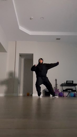 KAT RODRIGUEZ on Instagram: "Low quality vid, high quality steps from @jblazeofficial ☄️"