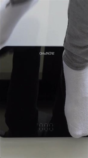 Renpho Core 1_ Budget Scale Review - Reliable & Practical!