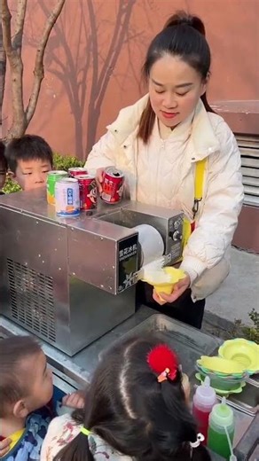 #Amazing Street Ice Cream Machine 😲 Snowmaker Street Food!#