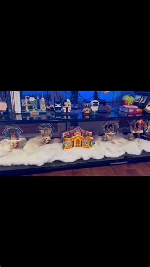 I set up my vintage Disney Mickey Mouse Clock Shop 😍❤️ this thing has been in my family almost as long as I’ve been alive 😅 it holds a special place in my heart 🎄 #mickeymouseclockshop #90s #vintage #disney #mickeymouse #christmasvillage #Christmasdecor #fallriverfoodie | Chels_eats