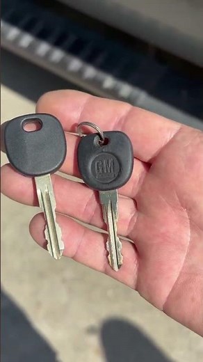 2013 Silverado New chip key and reprogram lost key not an instructional video #allockandkeyco ￼