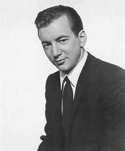 Bobby Darin - Roses Of Picardy lyrics