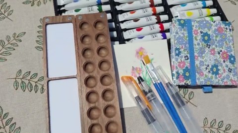 16-color Walnut Wood Watercolor Paint Set, Paint Palette, 24 Paints, Sketchbook and Painting Brushes - Etsy