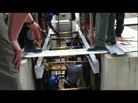 Rescue Methods Trench Level I BGSU - Inside Wale Paratech System