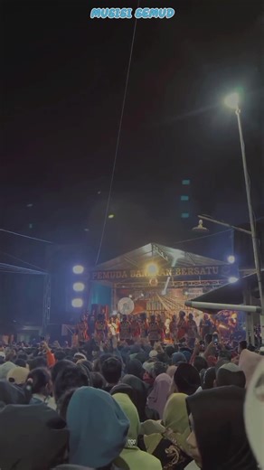 Banaran Grabag: Joget Asyik Bareng Musisi Indonesia