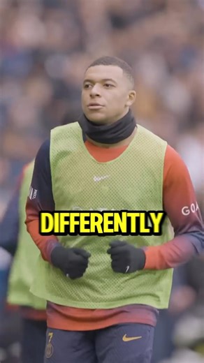 Secret Behind Mbappé's Fast Running 36Km/h 🤯😱 #mbappe #soccerplayer #kylianmbappe