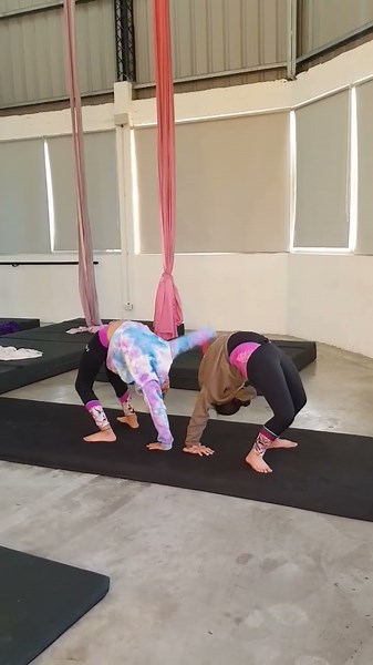 Retá a tus amigas con este desafío de #acrobacias #acrobatics #gymnastics