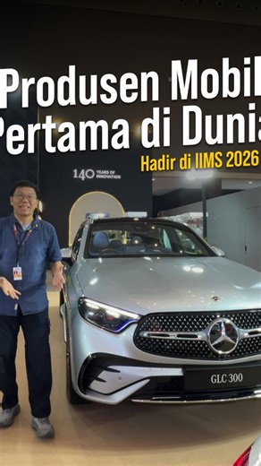 AutonetMagz on Instagram: "Merk Mobil Kini Ada Banyak, Tapi Semua Cerita Itu Dimulai Oleh Mercedes-Benz!! 140 tahun sudah berlalu sejak Karl Benz menciptakan mobil pertama yang juga digunakan istrinya Bertha Benz untuk melakukan road trip mobil pertama di dunia Dan Mercedes-Benz sudah banyak menelurkan ikon-ikon otomotif dunia, mulai dari 300SL Gullwing, G-Class yang legendaris sampai S-Class yang menjadi benchmark sedan luxury di dunia Dan di ajang IIMS 2026 kali ini Mercedes-Benz Indonesia mem