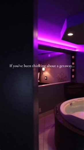 A night that actually feels like an escape — dark, intimate, and made for the two of you. 🕒 24/7 check-in | Ambiance Suites