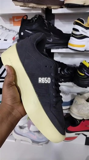 2025 Fashion Trends for Personal Shoppers