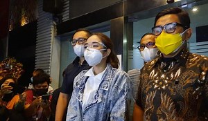 Selesai Diperiksa Polisi Selama 10 Jam, Gisel: Sekali Lagi Saya Memohon Maaf - Tribunnews.com