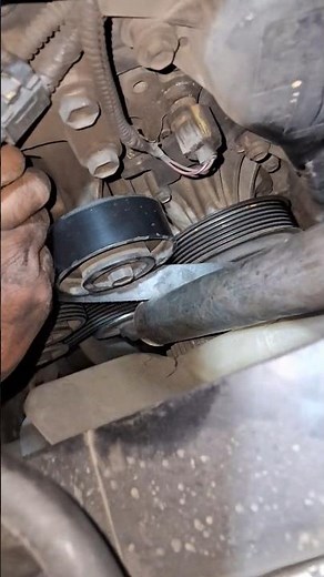 How to replace fortuner belt 3.0 d4d