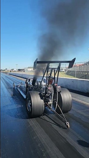 Epic Diesel Dragster Spool up and Launch.