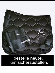 Warum mögen Pferdebesitzer CORE by D so sehr?🙌 Trainingshilfen haben Tausenden von Pferden geholfen, Muskeln aufzubauen, die Form zu verbessern und bei Verletzungen zu rehabilitieren. CORE by D bietet die Möglichkeit, das Pferd schonend zu trainieren. Die Bänder bieten während der gesamten Bewegung einen Widerstand, den man beim Longieren allein nicht erreicht. ✔ Ermutigt zu korrekter Bewegung ✔ Krafttraining ✔ Stärkerer Rücken ✔ Niedrige, gesammelte Form ✔ Schonendes Training ✔ Rehabilitations