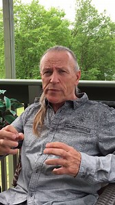 Watch Mark Farner talk about being inspired by Ronnie’s music, to create the words and melody to "Any Minute" with Ronnie Montrose, featured on 10x10. Mark, you are on fire! | Ronnie Montrose Official