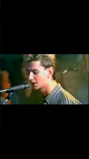 Depeche Mode "Everything Counts" (Live at the Xenon Nightclub, Florence, Italy, 16/10/1983) ❤️❤️❤️❤️