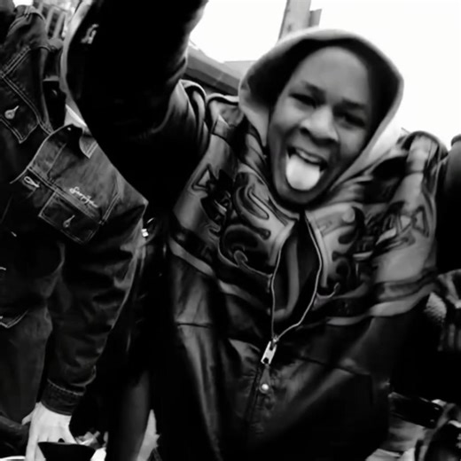 44K views · 942 reactions | Jay-Z – "99 Problems" #jayz #hiphop #00smusic #newyork #rap #throwbackmusic #hiphophead #nostalgia #nostalgic #flashback #2000s #hiphopculture #early2000smusic #goodmusic #00sfashion #oldschoolmusic #throwback | Retrospect 90s 00s | Facebook